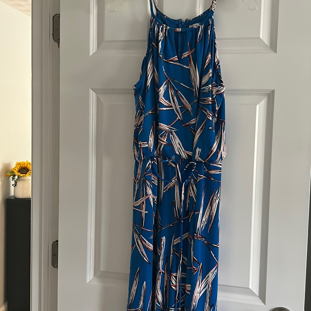U.S regularly Jumpsuit style- Wide legs/ never used.